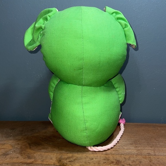 Vintage Avon 1970’s handstitched mouse with cheese green pink some stains in pic - Picture 3 of 9